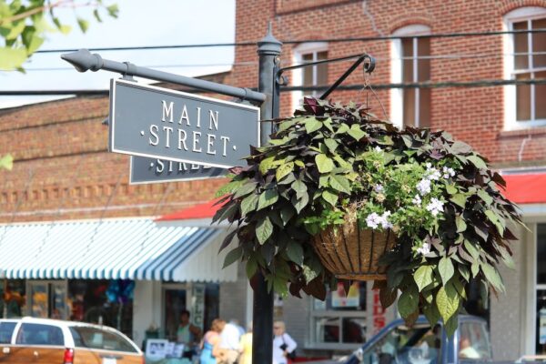 Business in Mathews County